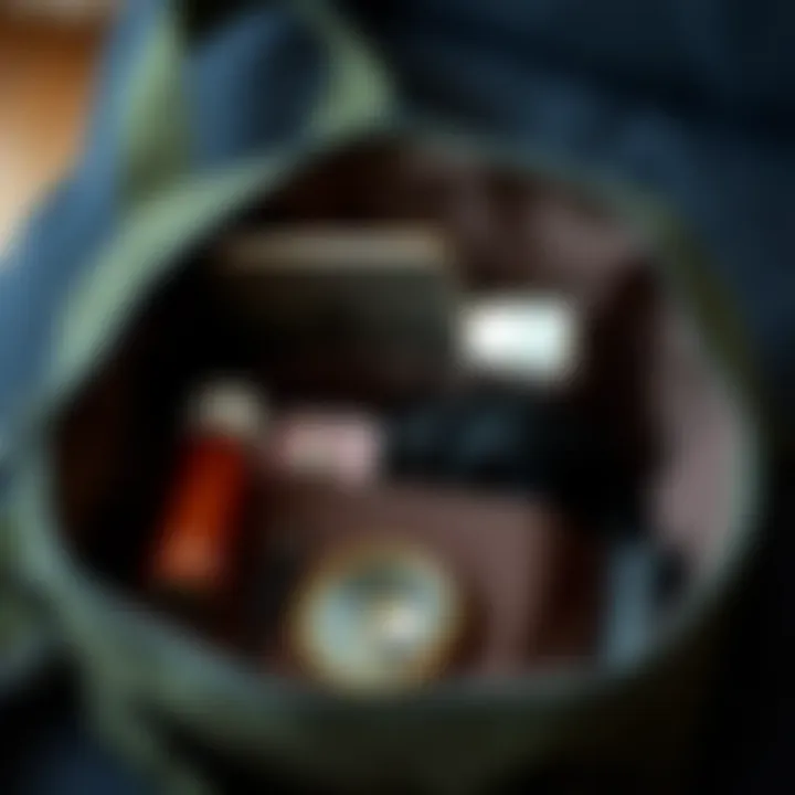 Interior Organization of Herschel Crossbody Small Well-organized interior of Herschel Crossbody Small featuring essential items